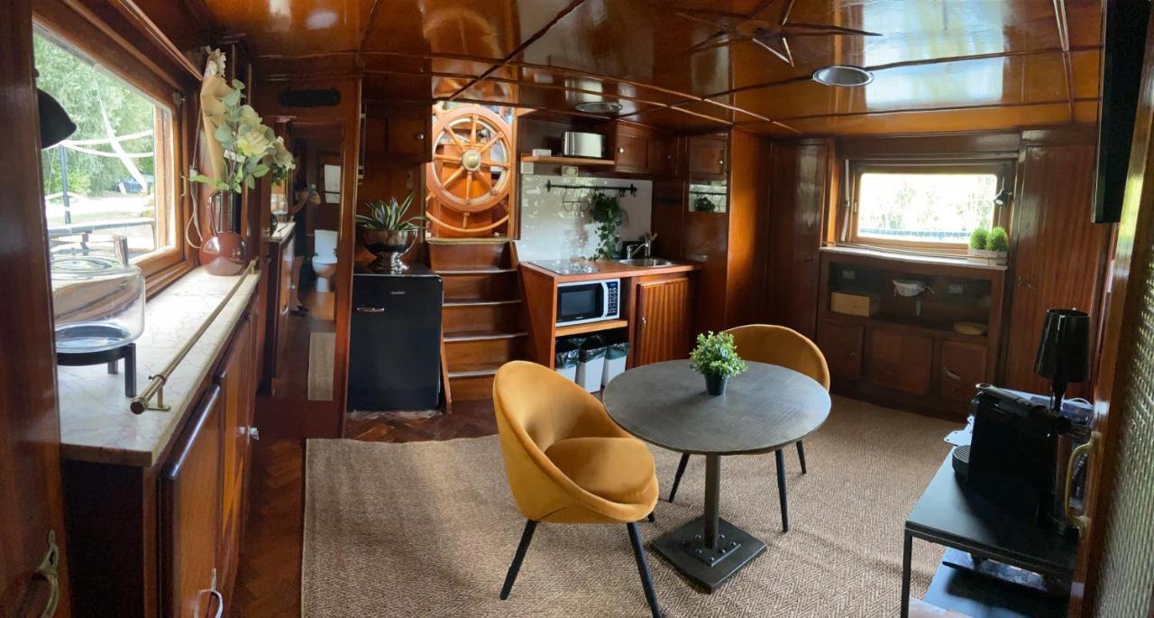 Studio Sur La Peniche Santa Julia A Chantilly Insolys Saint-Leu-dʼEsserent Εξωτερικό φωτογραφία