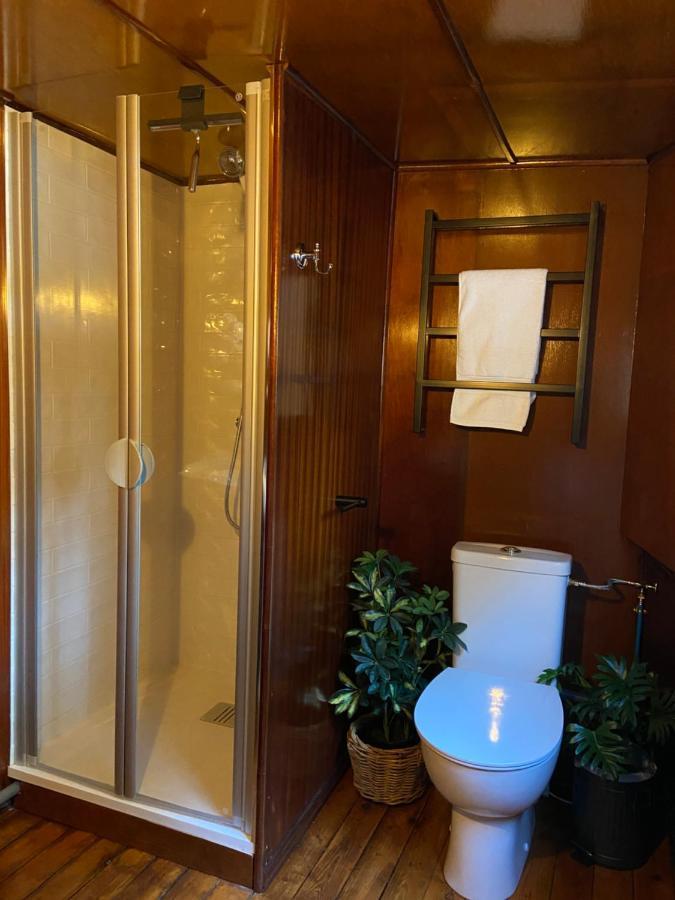 Studio Sur La Peniche Santa Julia A Chantilly Insolys Saint-Leu-dʼEsserent Εξωτερικό φωτογραφία